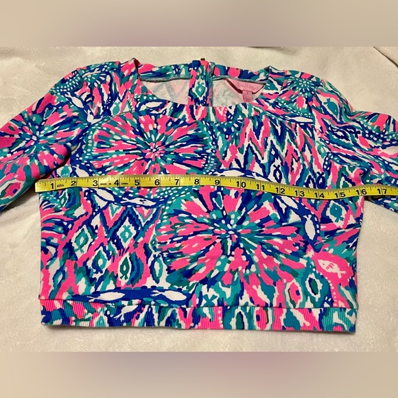 Lilly Pulitzer Carlita 2 piece Set in Tiki Pink Shake It Up - Small - Picture 4 of 14